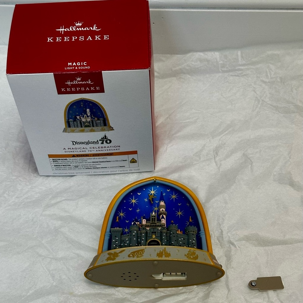 Hallmark Keepsake Disneyland 70th Anniversary Castle Ornament-Magic Light & Soun